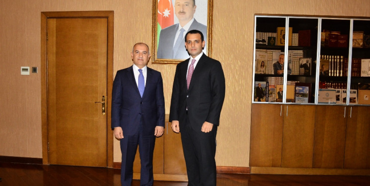 Şəhər İcra Hakimiyyətinin başçısı 12 saylı Ərazi Vergilər Baş İdarəsinin rəisi ilə görüşüb